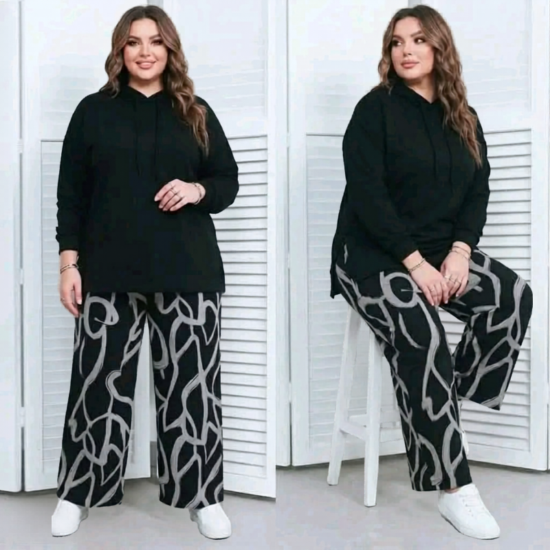 Plus Size - طقم - Set of Patterned Pants & Plain Top